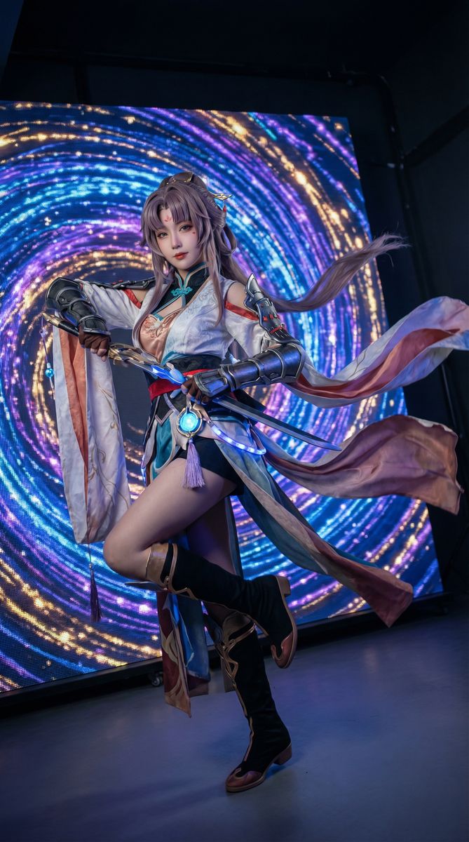 母狗动漫cosplay视频展示